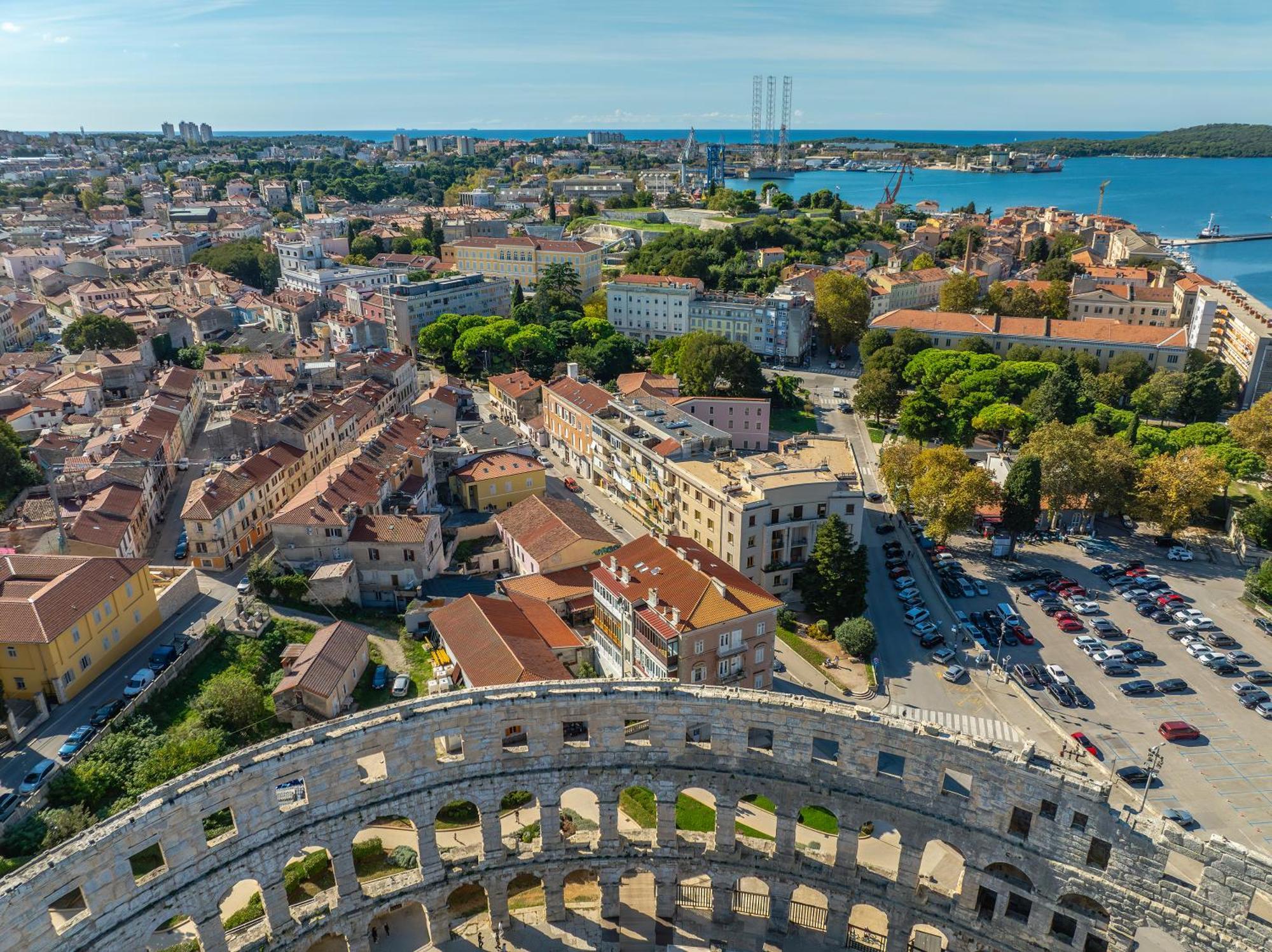 D&A Amphitheatre Premium Apartments With Free Parking Pula Zewnętrze zdjęcie